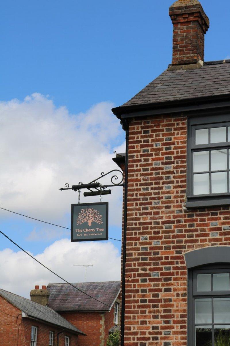 The Cherry Tree Hotel Kingston Blount Εξωτερικό φωτογραφία